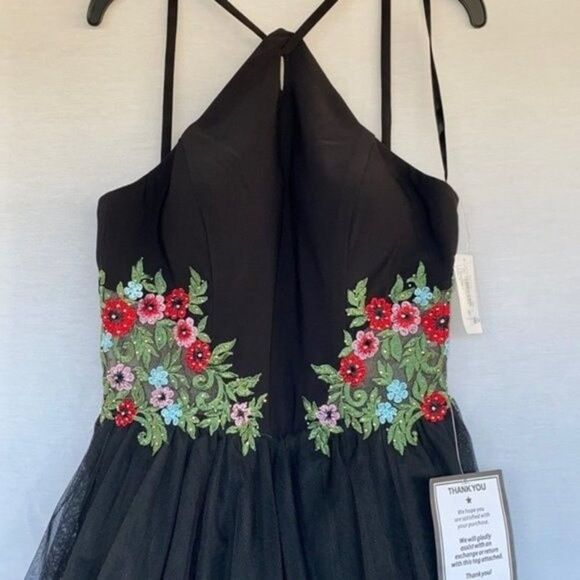 BLONDIE Sleeveless Short Fit + Flare Party Dress - Picture 5 of 12